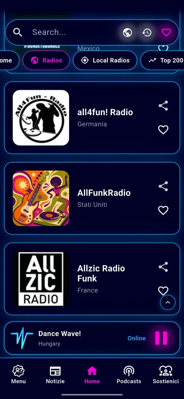 Schermata dell'app Universe Radio con elenco radio nel tema scuro