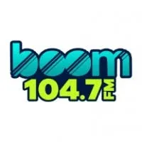 104.7 Boom FM (Tampico) - 104.7 FM - XHERP-FM - Grupo AS Comunicación - Tampico, Tamaulipas radio logo