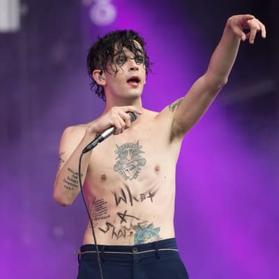 Exclusively The 1975 radio logo