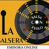 LA SALSERA radio logo
