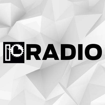 ILOVE RADIO radio logo