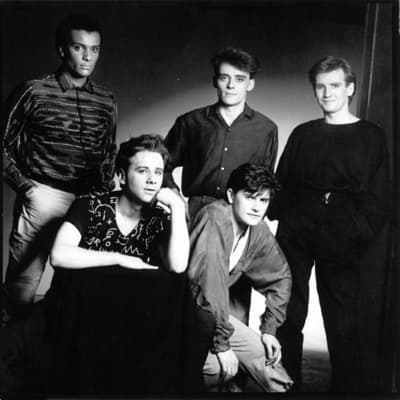 Exclusively Simple Minds radio logo