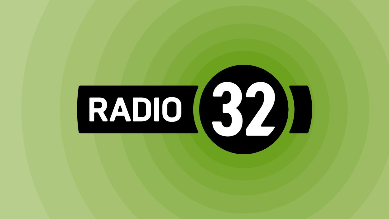 Radio 32 radio logo