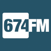 674FM (mobile) radio logo